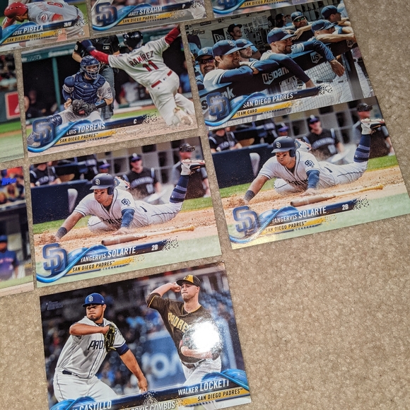 2018 topps San Diego Padres lot of 19 - Picture 2 of 12